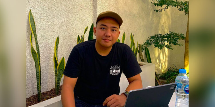 Rahul Fikri, Pengurus Bidang PTKP Badko HMI Kalbar, menyoroti lemahnya pengawasan terhadap kendaraan tronton di Kalimantan Barat yang sering menimbulkan korban jiwa, Kamis (13/11/2025).