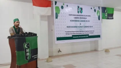 Ketua Umum BADKO HMI Kalimantan Barat, Muhammad Said, saat menyampaikan sambutan dalam Konferensi Cabang ke-XV HMI dan Musyawarah Kohati Cabang ke-XI HMI Cabang Mempawah, Sabtu (20/12/2025)./Ist