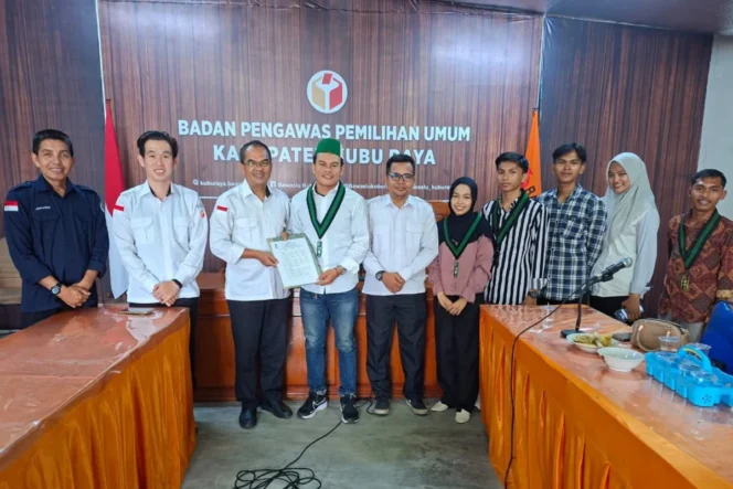 
 Pengawasan partisipatif pemilu dibahas dalam audiensi Bawaslu Kubu Raya dan HMI untuk memperkuat kualitas demokrasi dan peran mahasiswa.