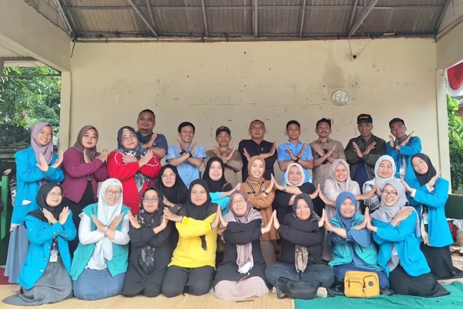 
 Mahasiswa Program Studi Kesehatan Masyarakat Fakultas Ilmu Kesehatan Universitas Islam Negeri Syarif Hidayatullah Jakarta melaksanakan program intervensi GERTAS TBC (Gerakan Tuntas Tuberkulosis) di RW 04, Kelurahan Bambu Apus, Kecamatan Pamulang, Kota Tangerang Selatan, pada Januari–Februari 2026.