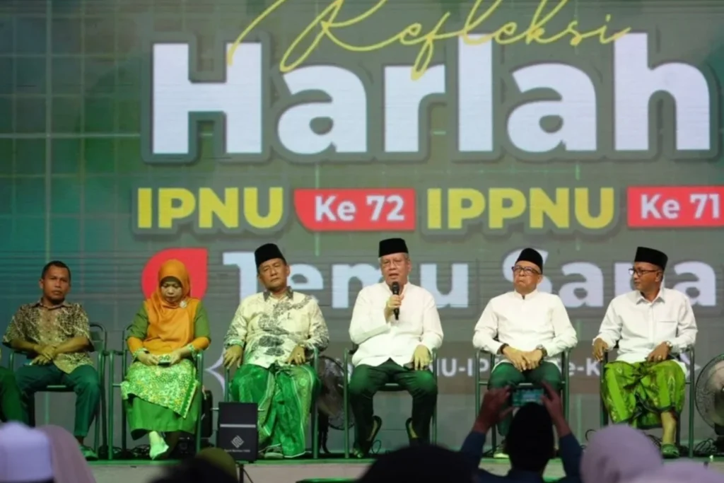 Sekda Kalbar Harisson memberi pesan kepada kader muda NU di Pontianak