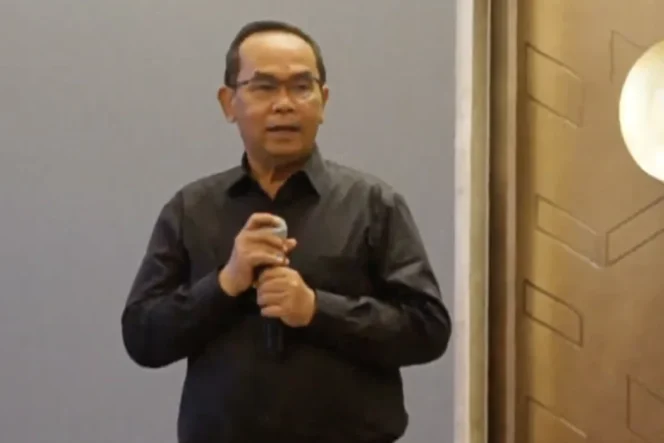 
 Foto: Founder SMRC, Prof. Saiful Mujadi, Ph.D. dalam Forum diskusi nasional memaparkan hasil survei tentang sikap publik Indonesia terhadap konflik Amerika–Israel dan Iran.