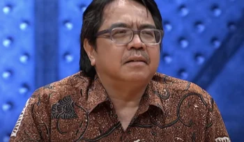 Ade Armando dalam konteks paradoks peran akademisi dan media digital
