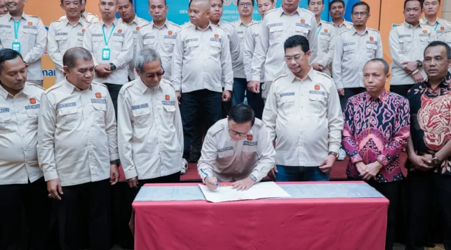 Pelantikan pengurus REI di Ketapang dihadiri pemerintah daerah, perbankan, dan pelaku sektor properti.