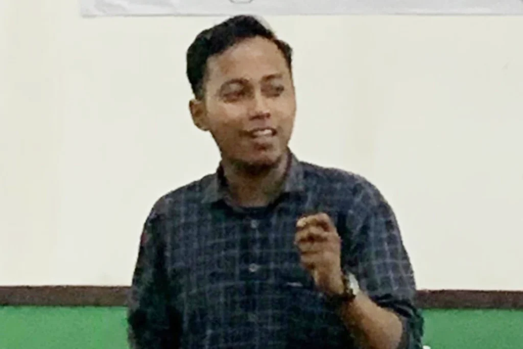instruktur organisasi saat peringatan Milad Badan Pengelolaan Latihan HMI 2026 sebagai simbol penjaga arah pengkaderan.