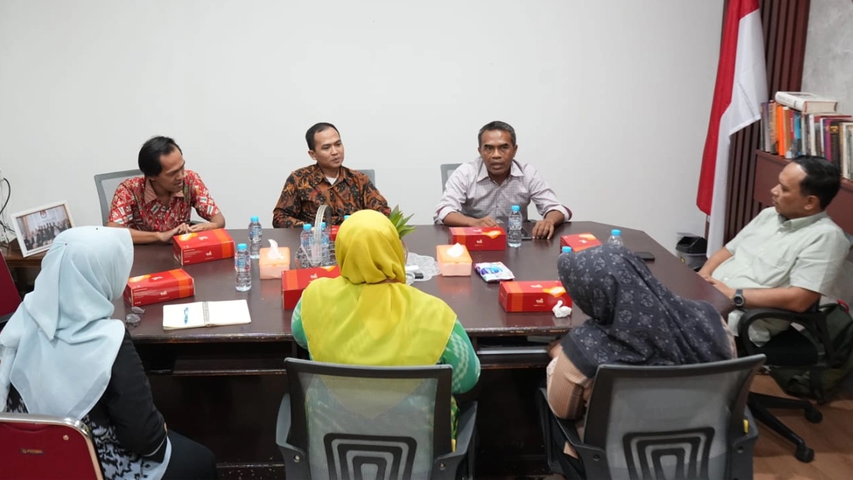 Pemutakhiran data parpol 